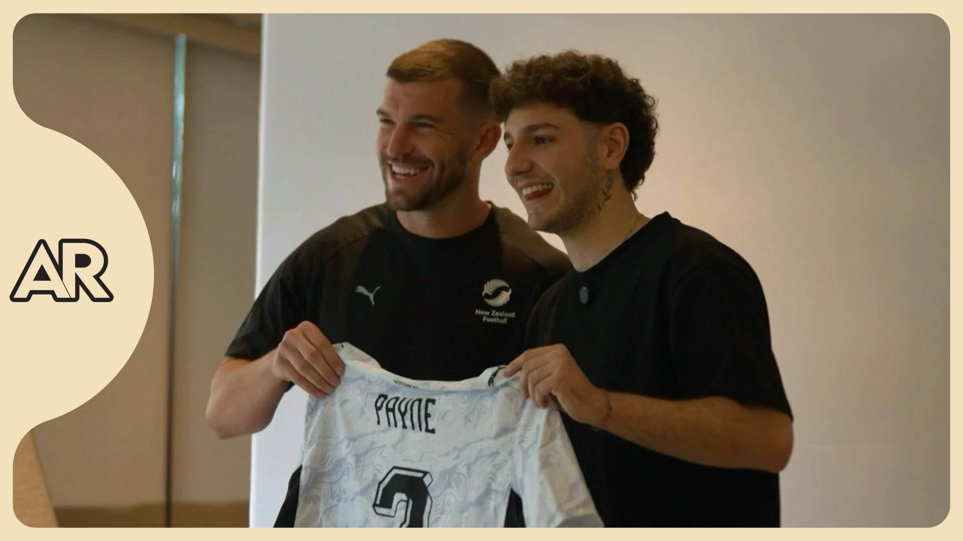 ¿Cómo pasó el futbolista Tim Payne del anonimato a la fama mundial en redes?