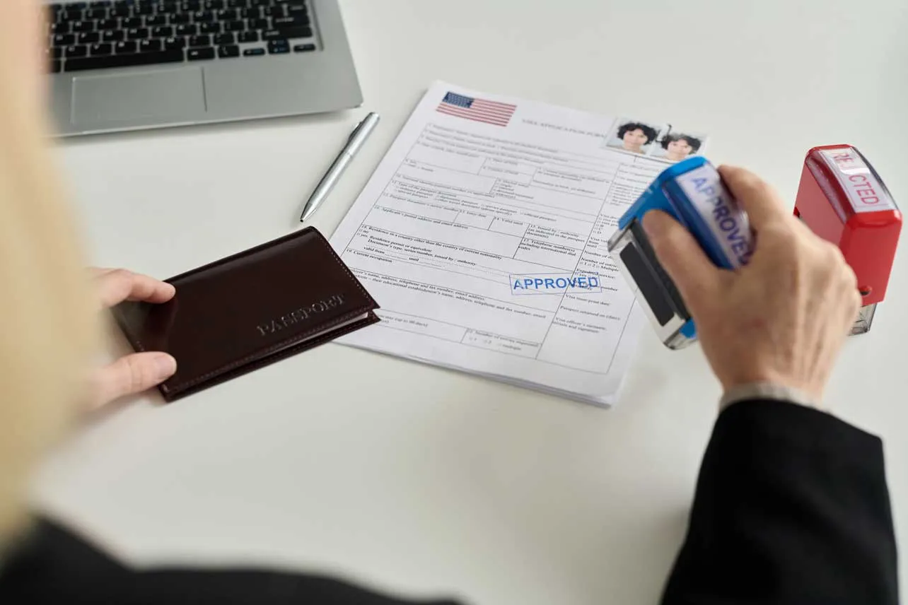 Visas, EEUU, revocatoria