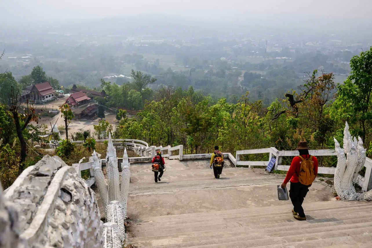 Una capa de contaminación cubre la ciudad en Tailandia.