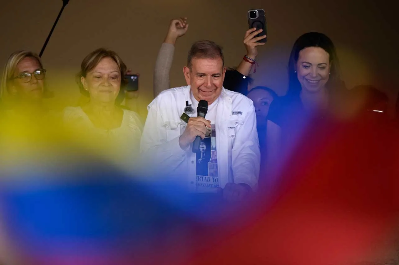 Candidato opositor venezolano Edmundo González llega a España tras ...