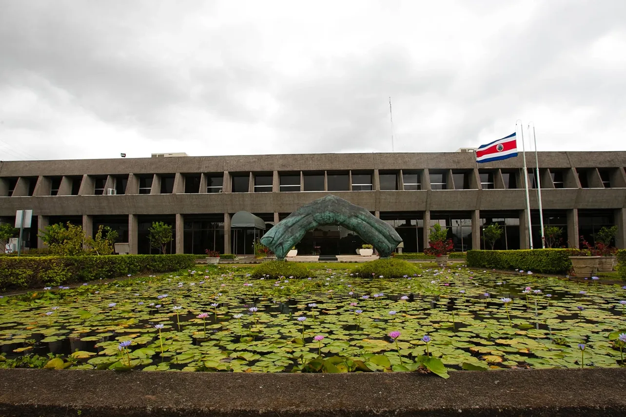 salario presidencial, mandatario, millones, noticias, Costa Rica
