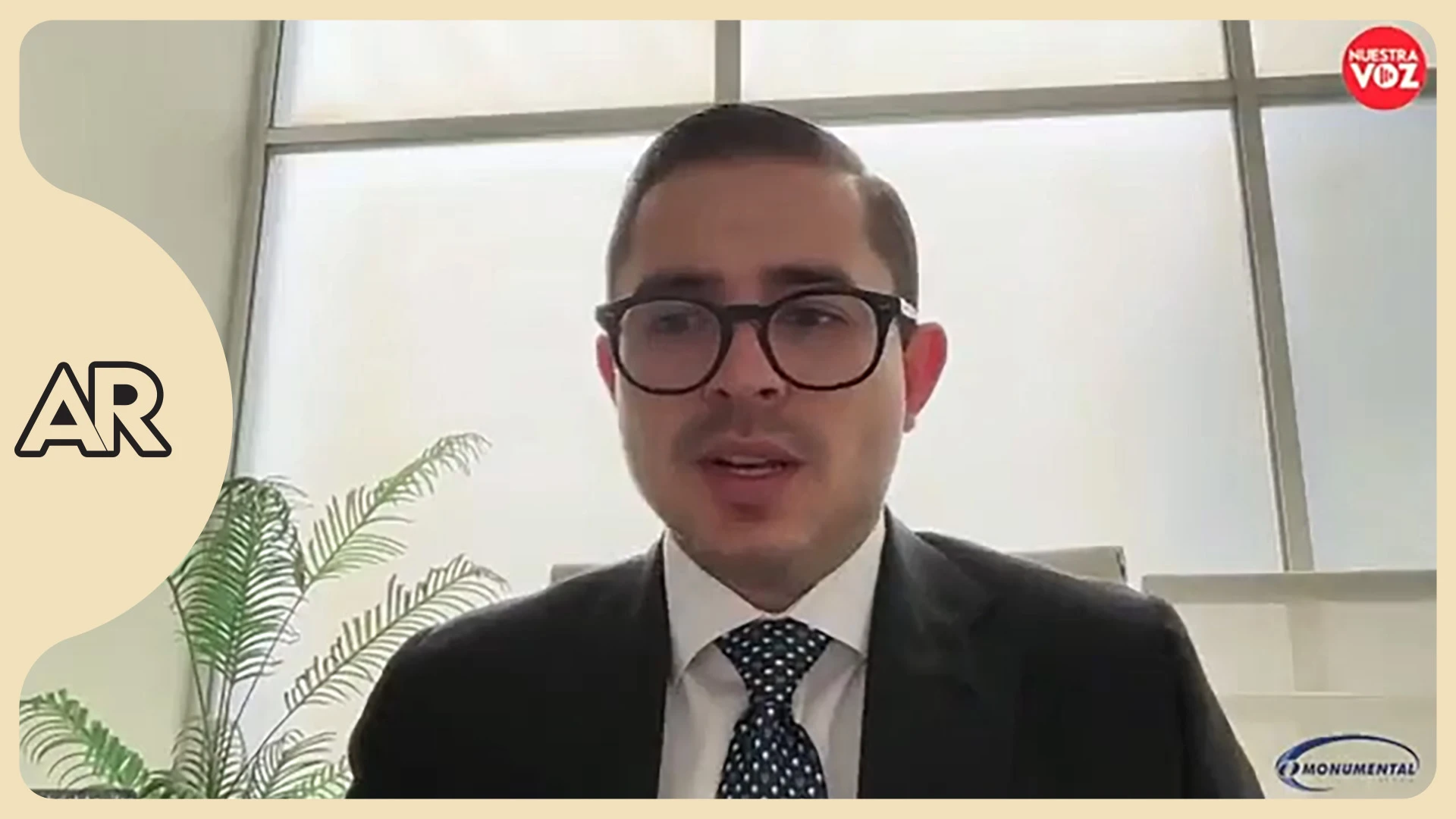 Entrevista en Nuestra Voz con el ministro de Justicia, Gabriel Aguilar