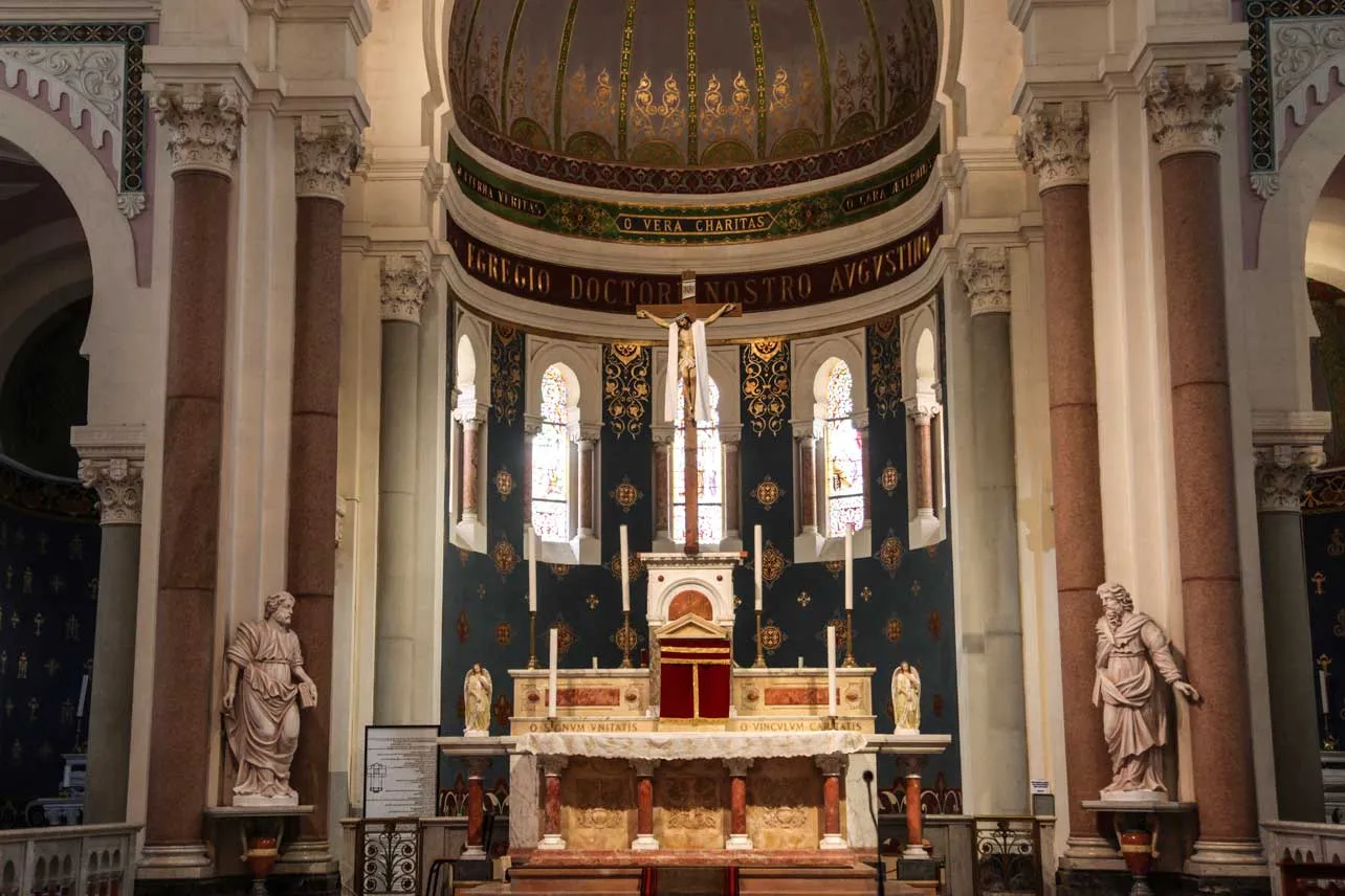 Basílica de San Agustín en Argelia.