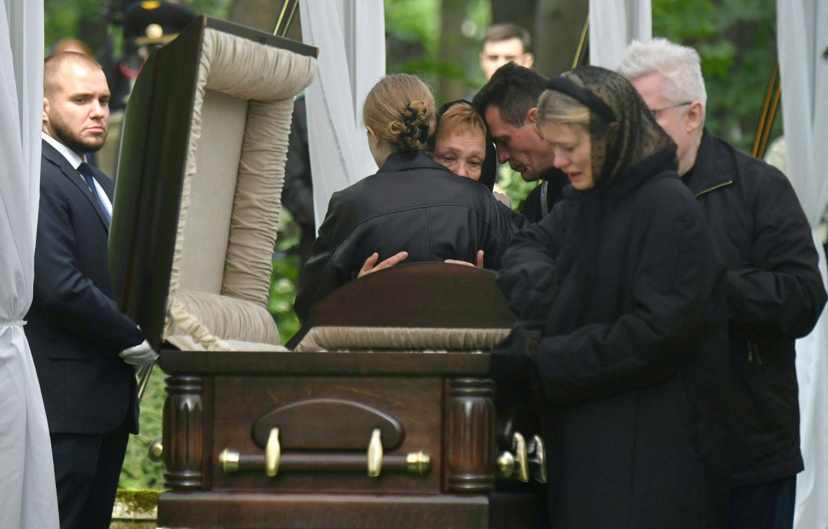 suicidio ministro ruso