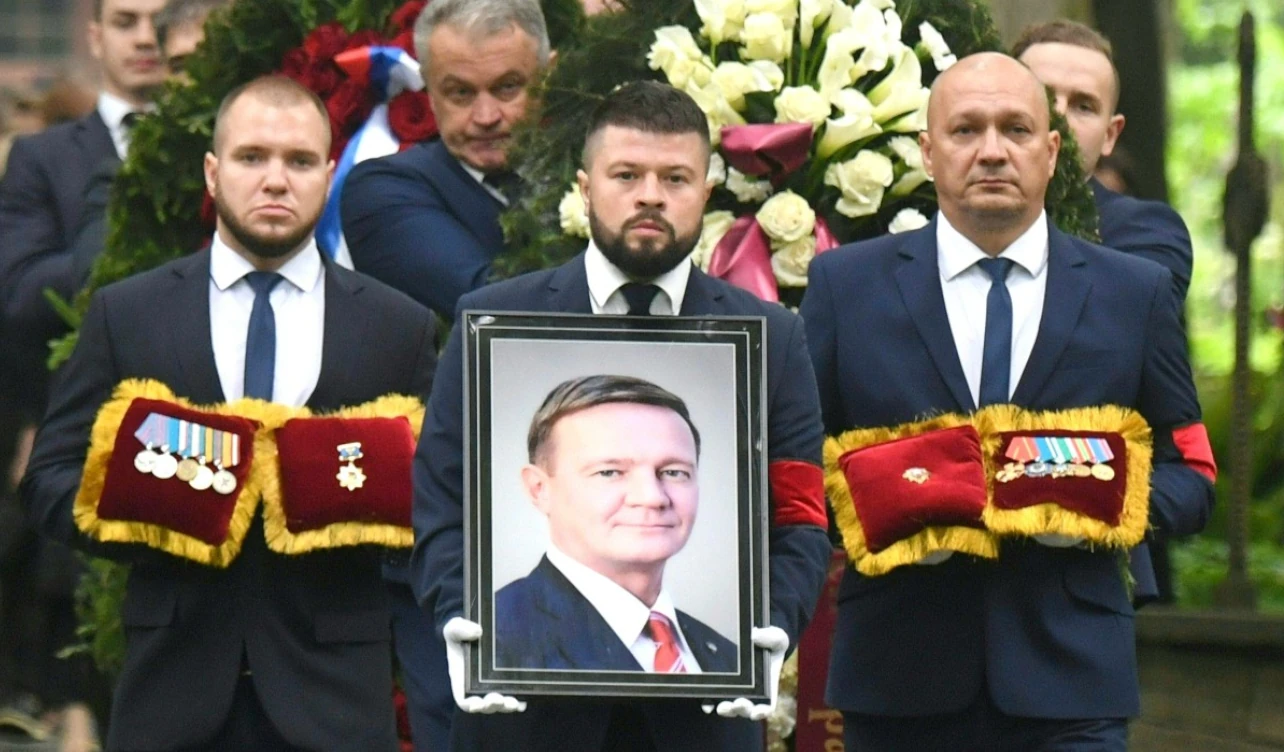 suicidio ministro ruso