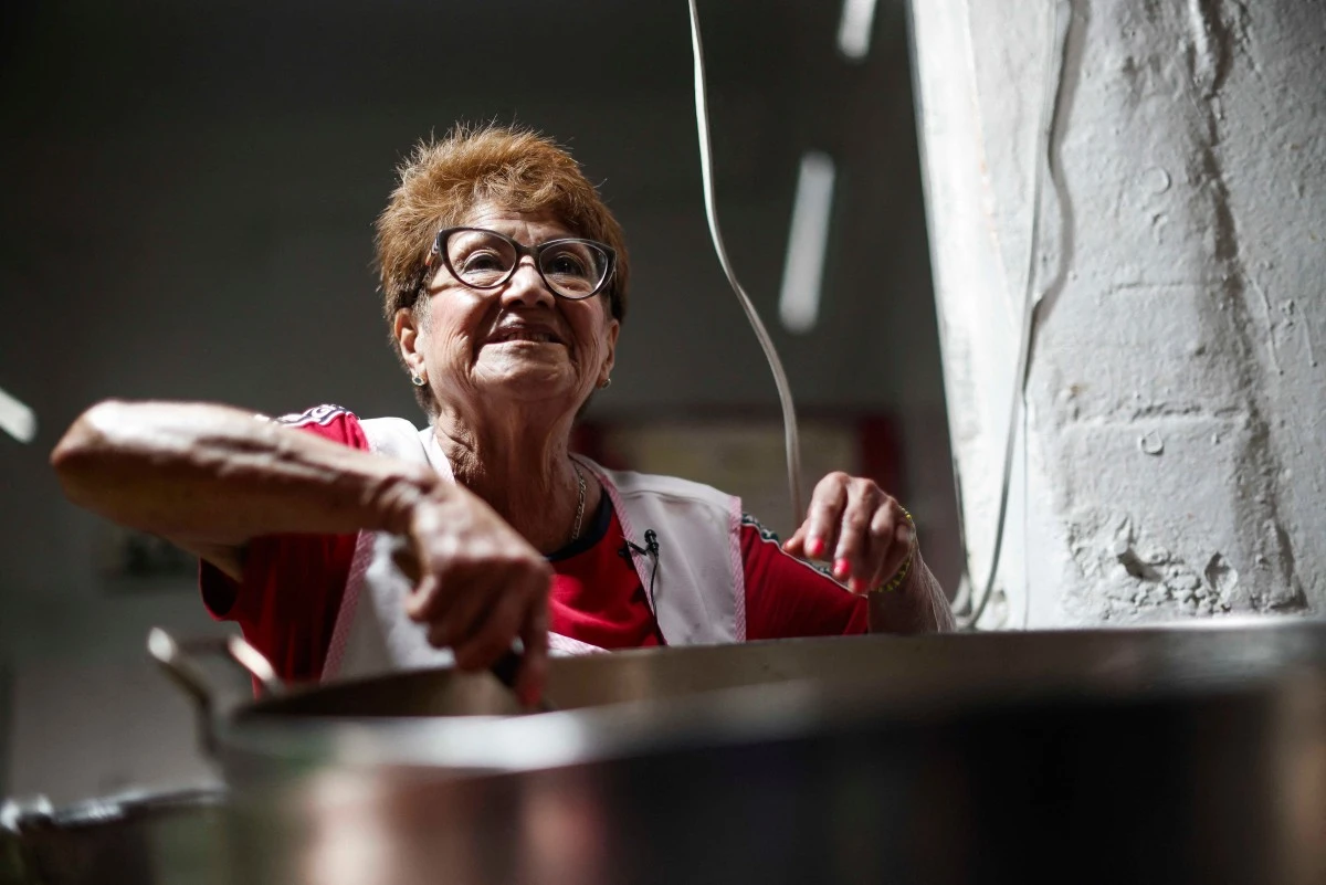 Maria del Pilar Cortés en su taquería, 