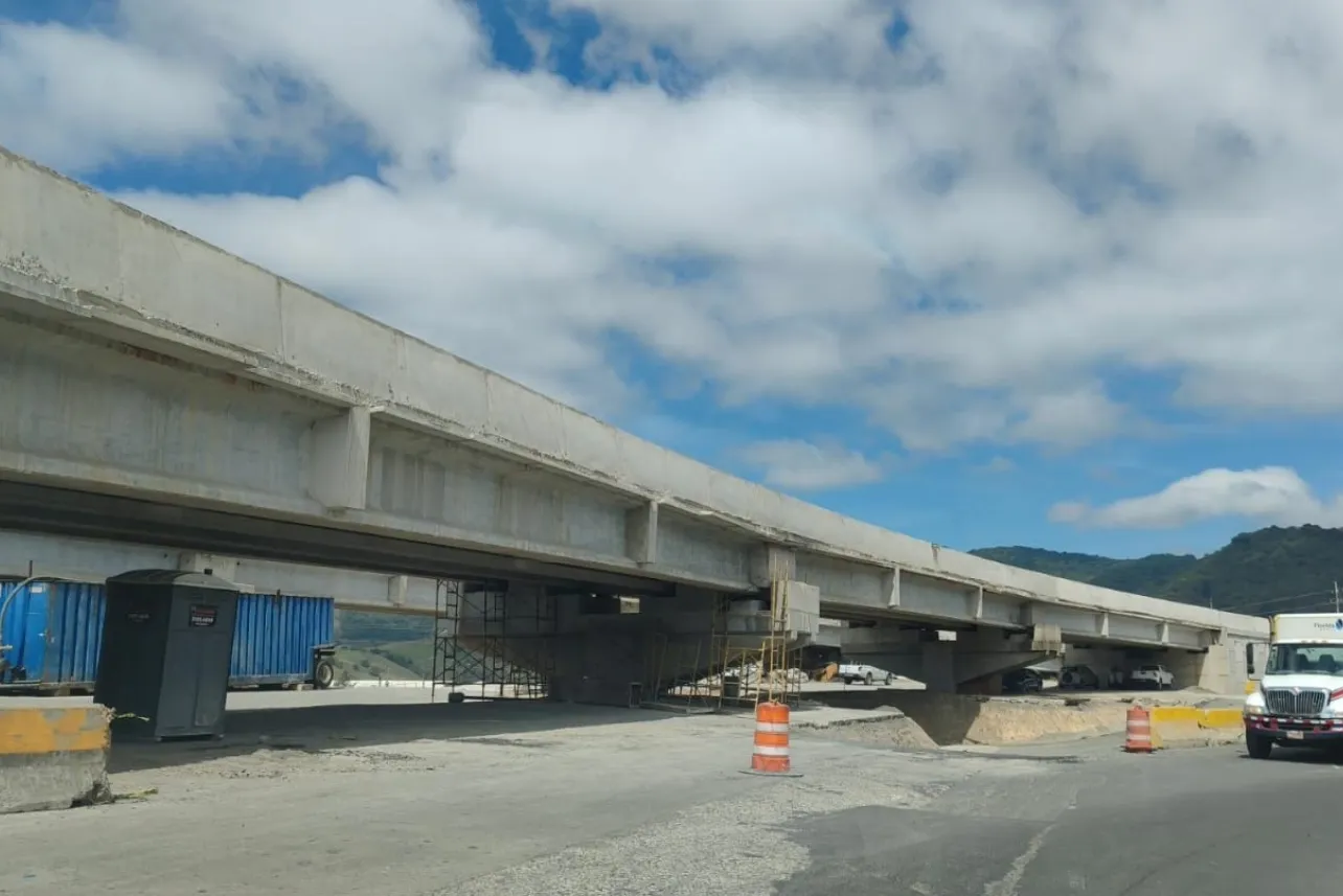 paso elevado, La Lima, MOPT
