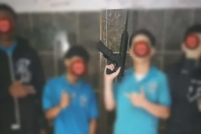 identificar, menores, convocar familias, proceso, colegio, capitalino, difusión, imagen, supuestos, estudiantes, armas, noticias, Costa Rica