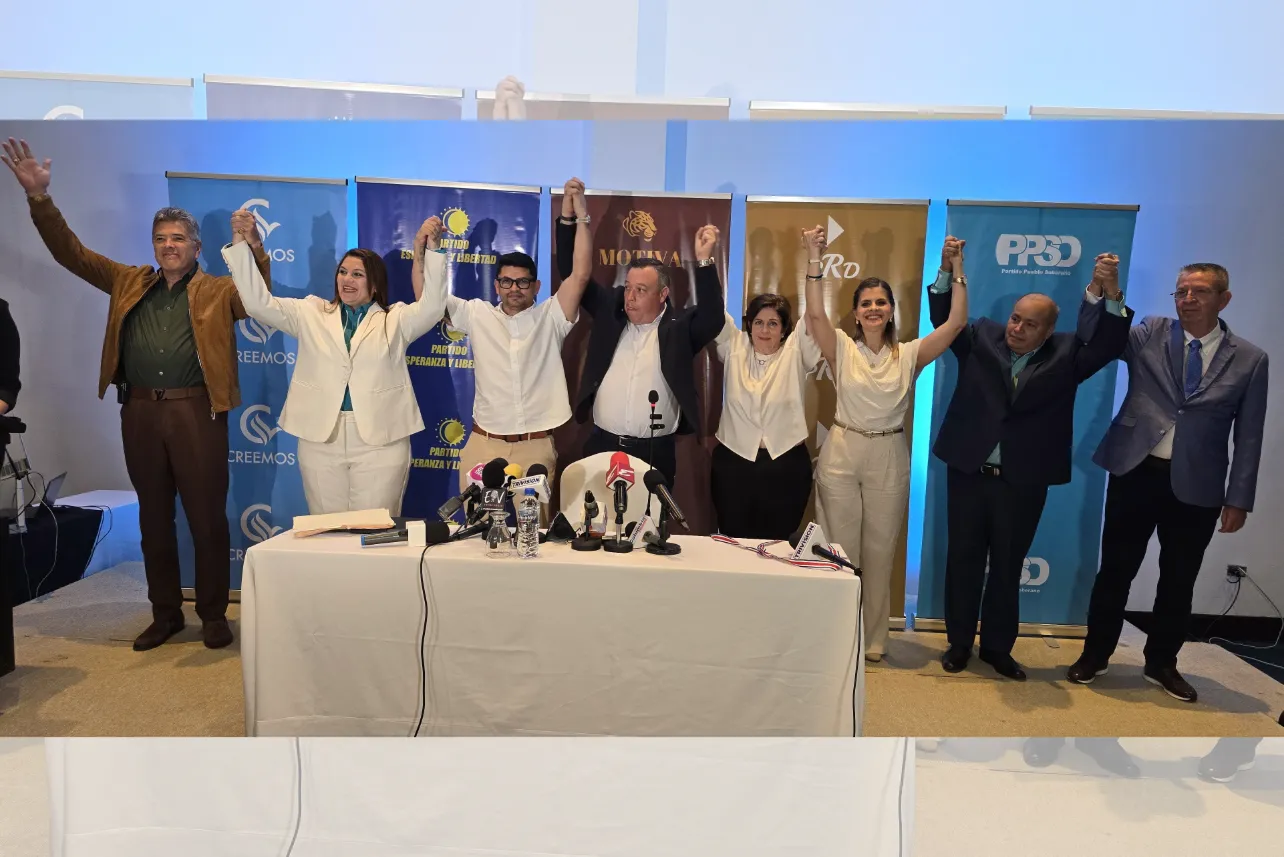 Esperanza y Libertad, Renuncia, Chaves, noticias, Costa Rica