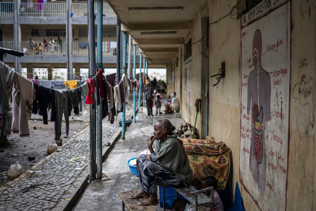 Una mujer en un campamento de refugiados en Mekelle, Tigray.