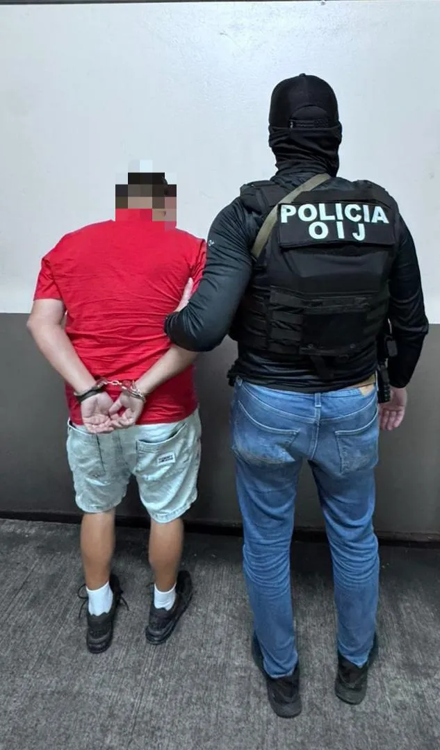 130226_Detenido_Extradición_Interna