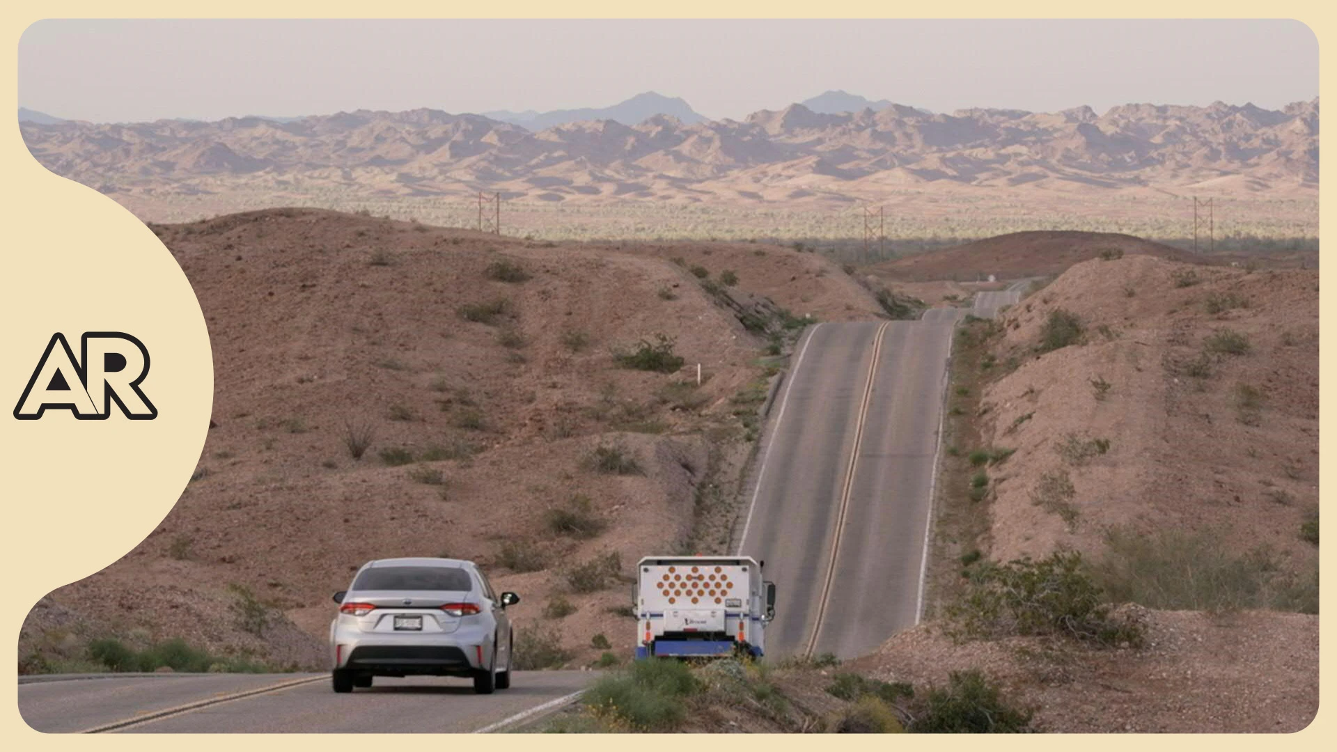 Cómo una carretera en el desierto de California redefinió “Una batalla tras otra”