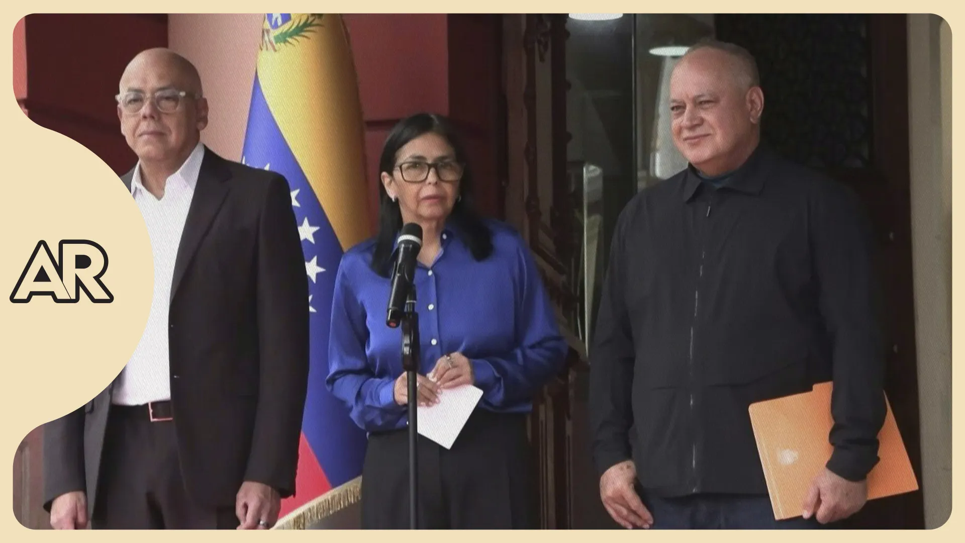 Presidenta interina anuncia “nuevo momento” en Venezuela mientras excarcela presos políticos
