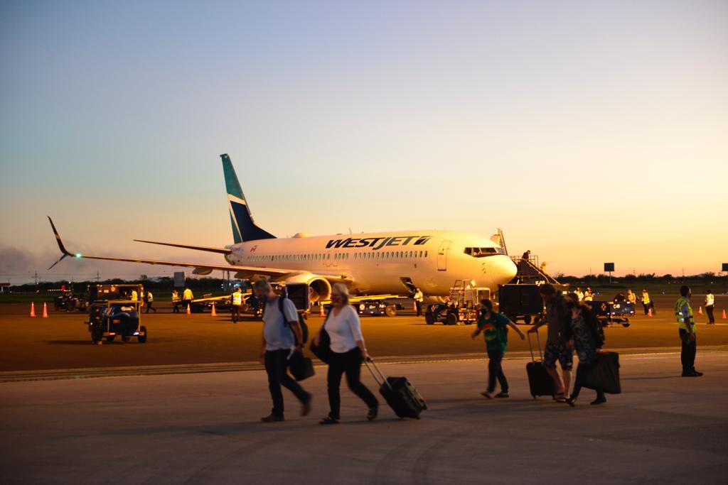 west jet Guanacaste