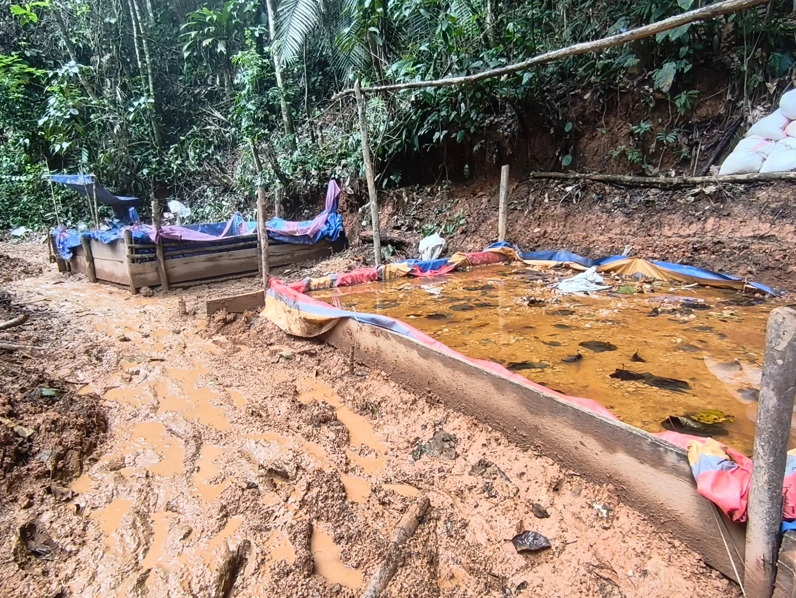 160326_Operativo_Cerro_Conchuditas_interna