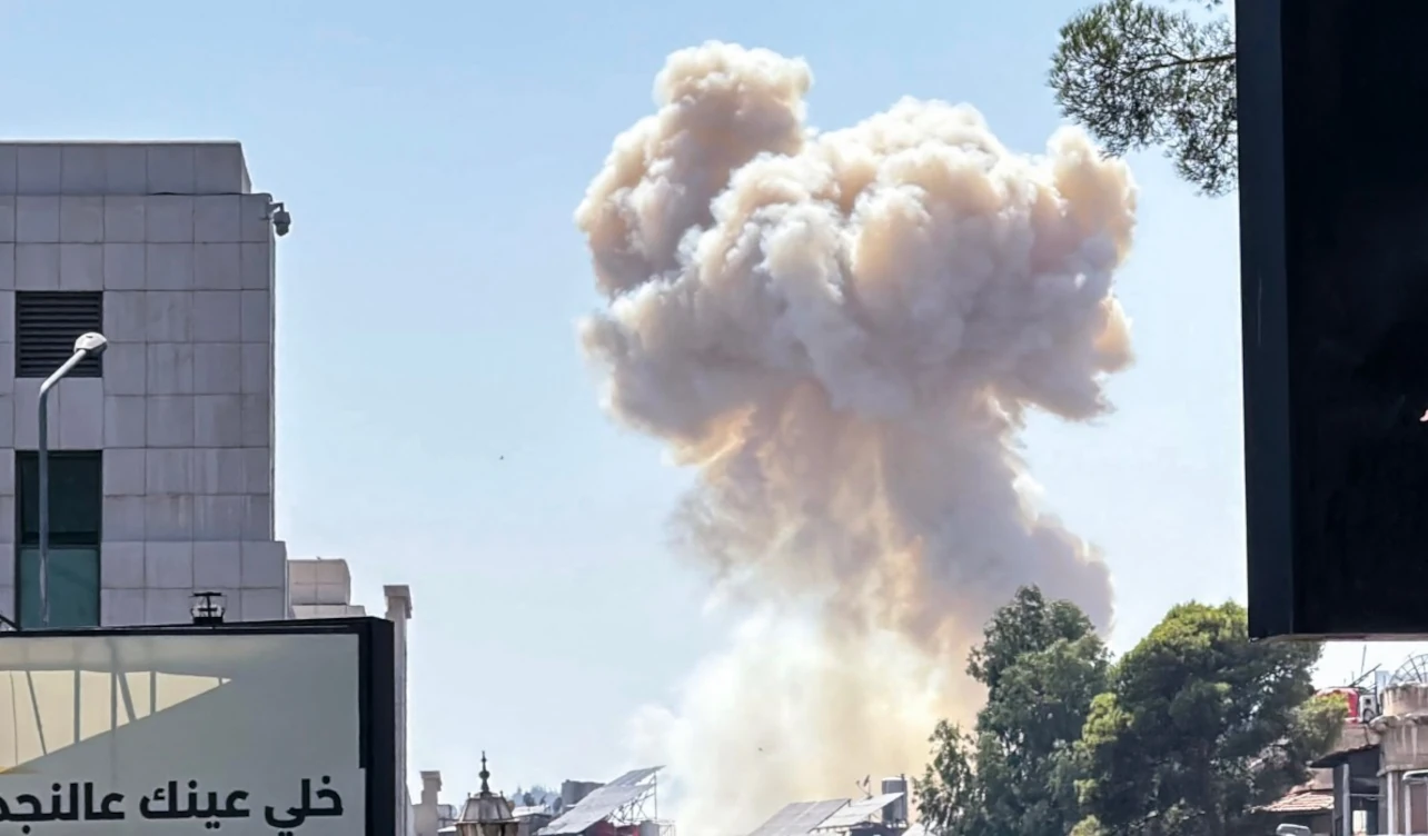 israel, bombardeo, damasco, siria, enfrentamientos, sweida