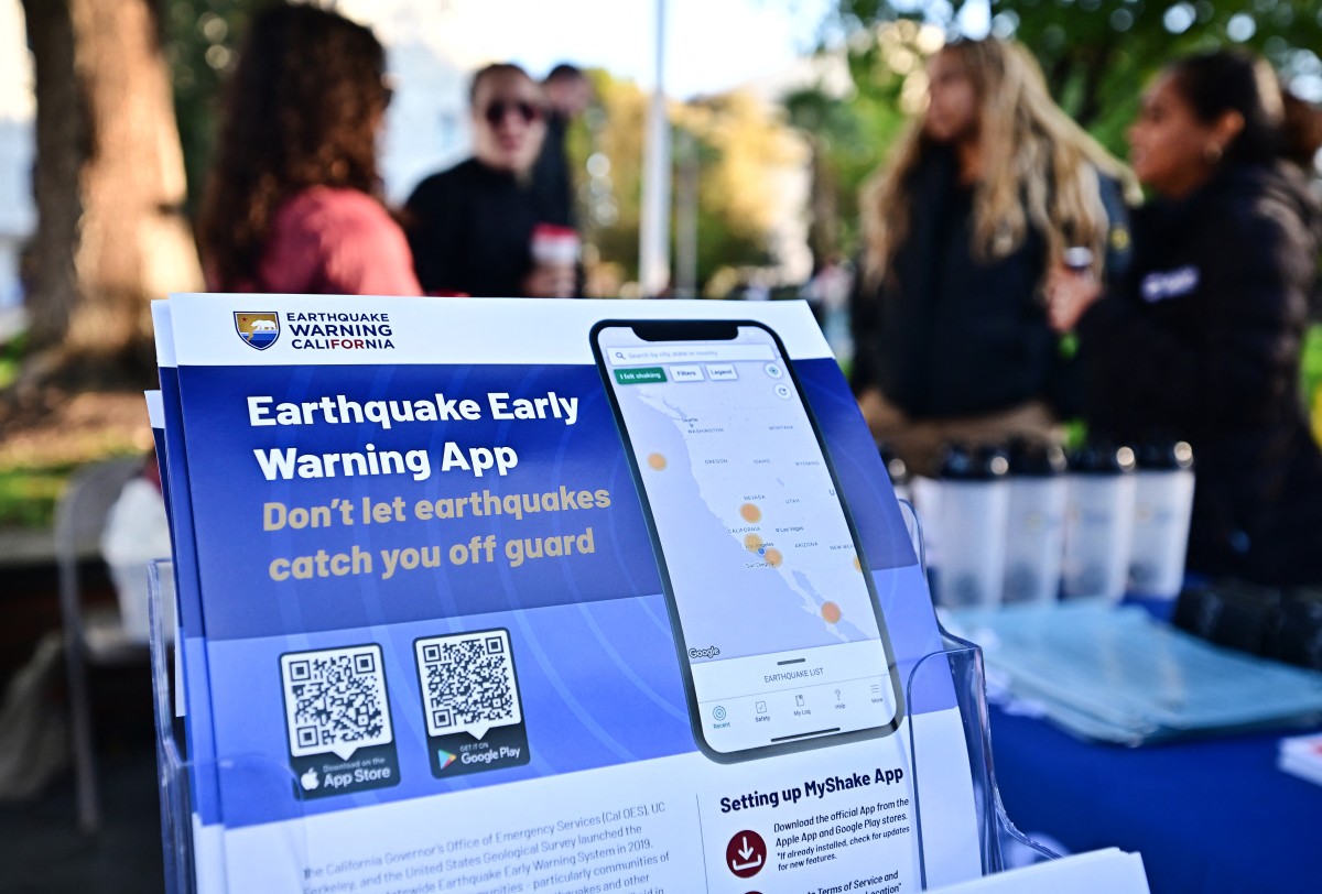 simulador terremotos california