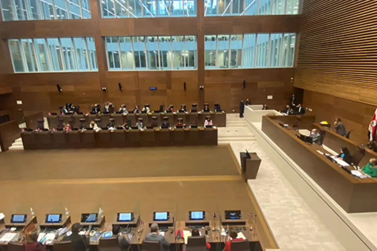 Manos, diputados, nombramientos, capacitaciones, exterior, sindicato, Asamblea Legislativa, noticias, Costa Rica