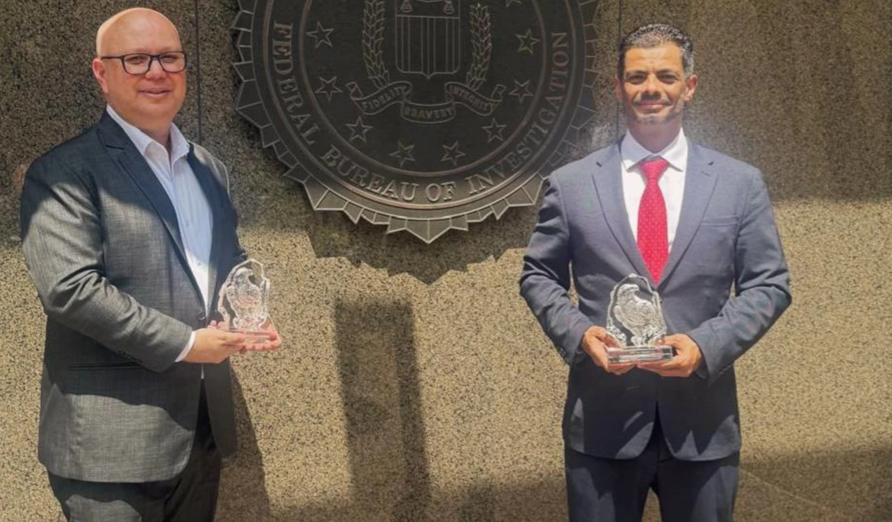 fbi, reconocimiento, carlo díaz, michael soto