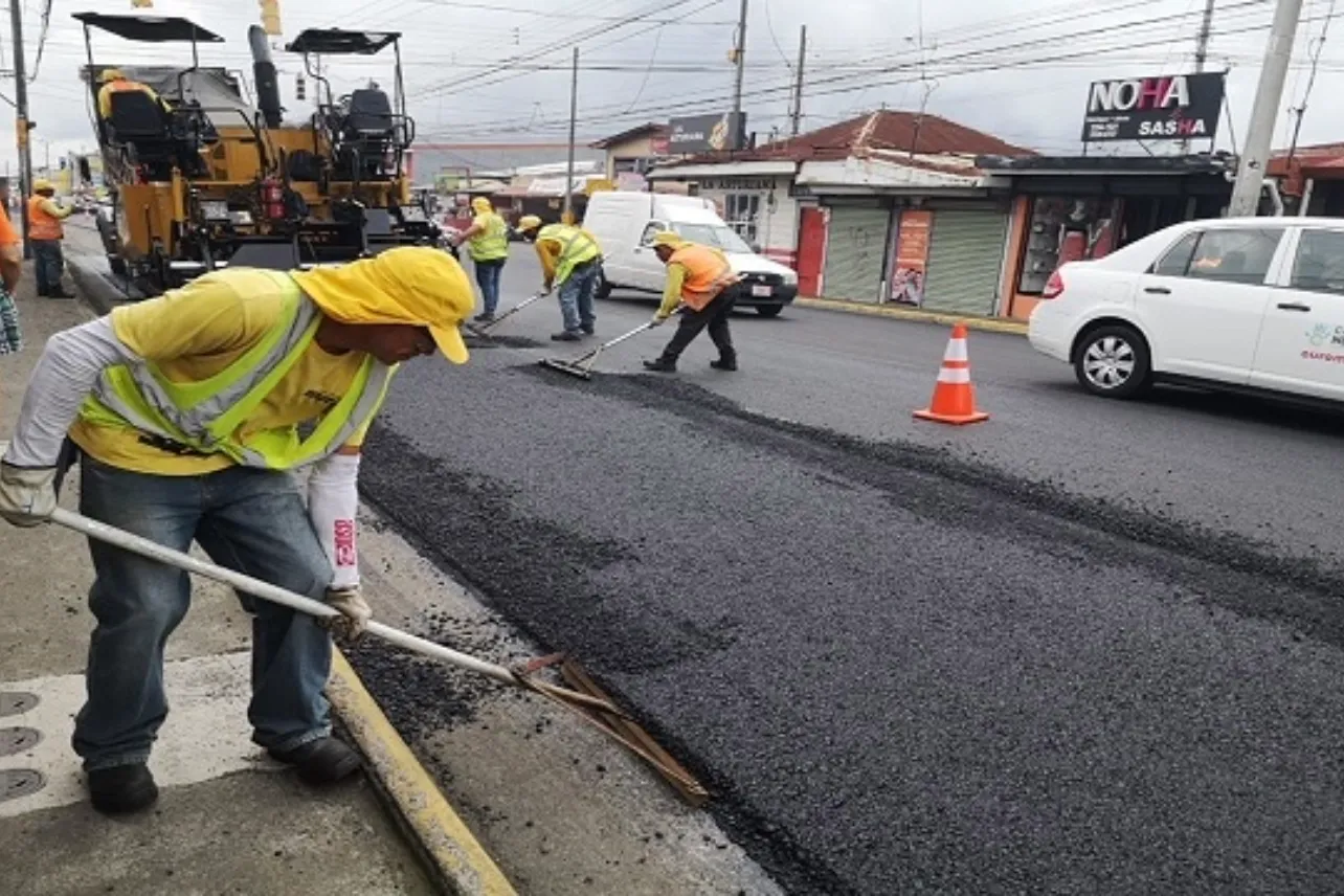 MECO, H. Solís, contratos, conservación vial, Conavi, noticias, Costa Rica