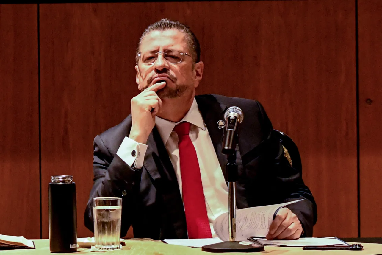 inmunidad, Rodrigo Chaves, TSE, denuncias, beligerancia