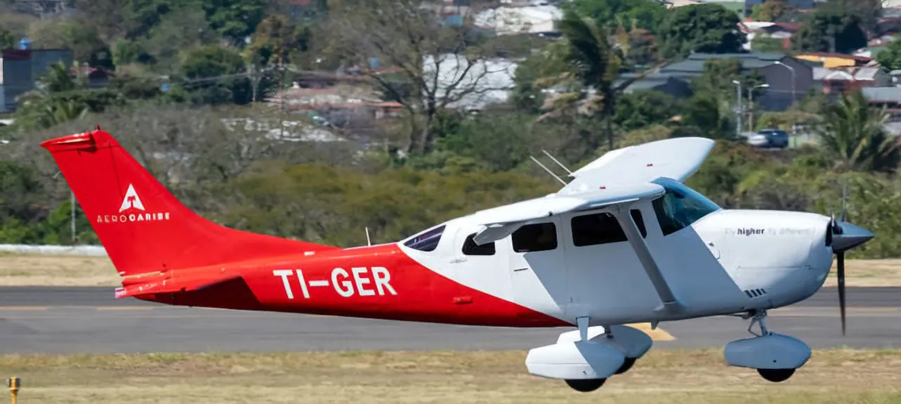 accidente aéreo, avioneta, santa ana