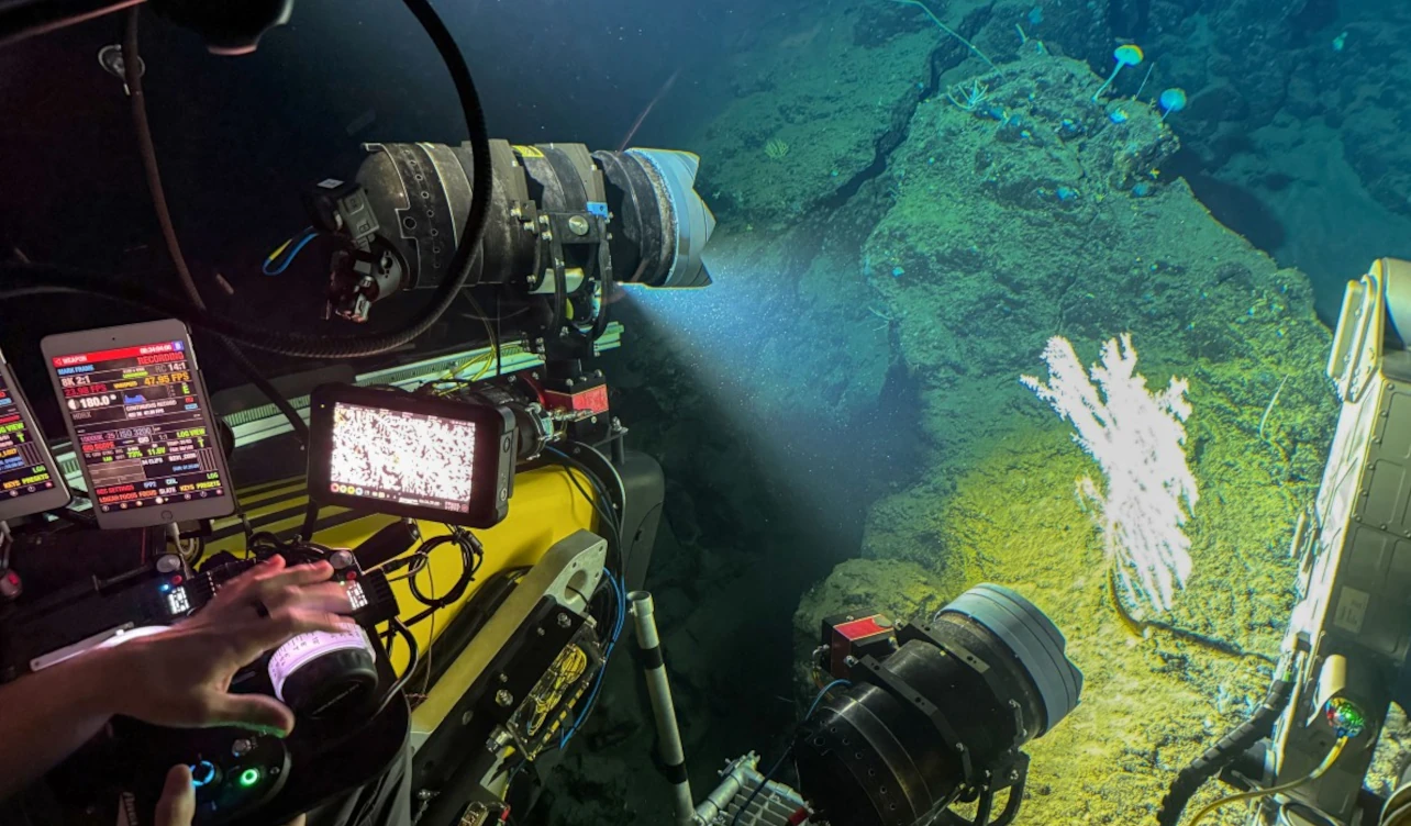 investigación marina sumergible