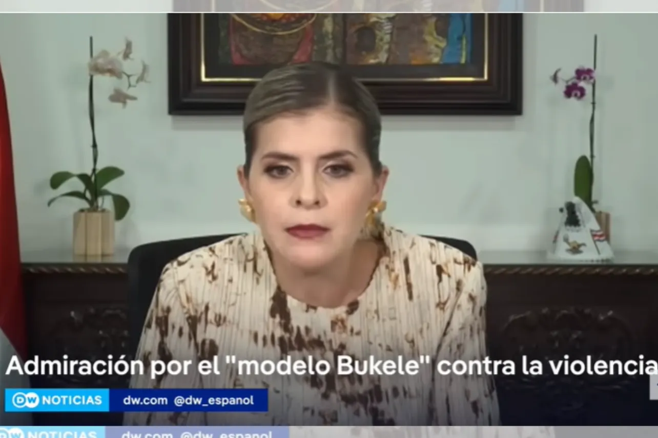 260326_Laura_Fernández_FULL