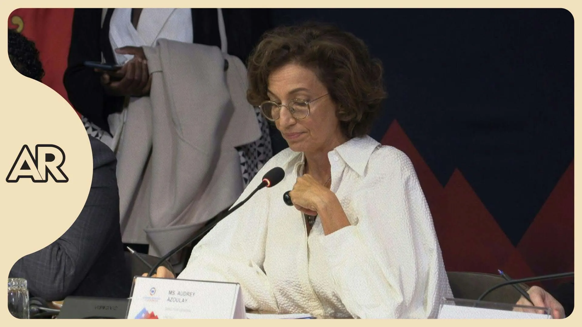 Unesco alerta por escasez mundial de profesores