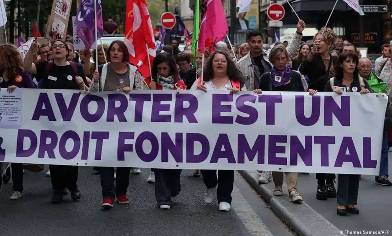 aborto, Constitución, Francia