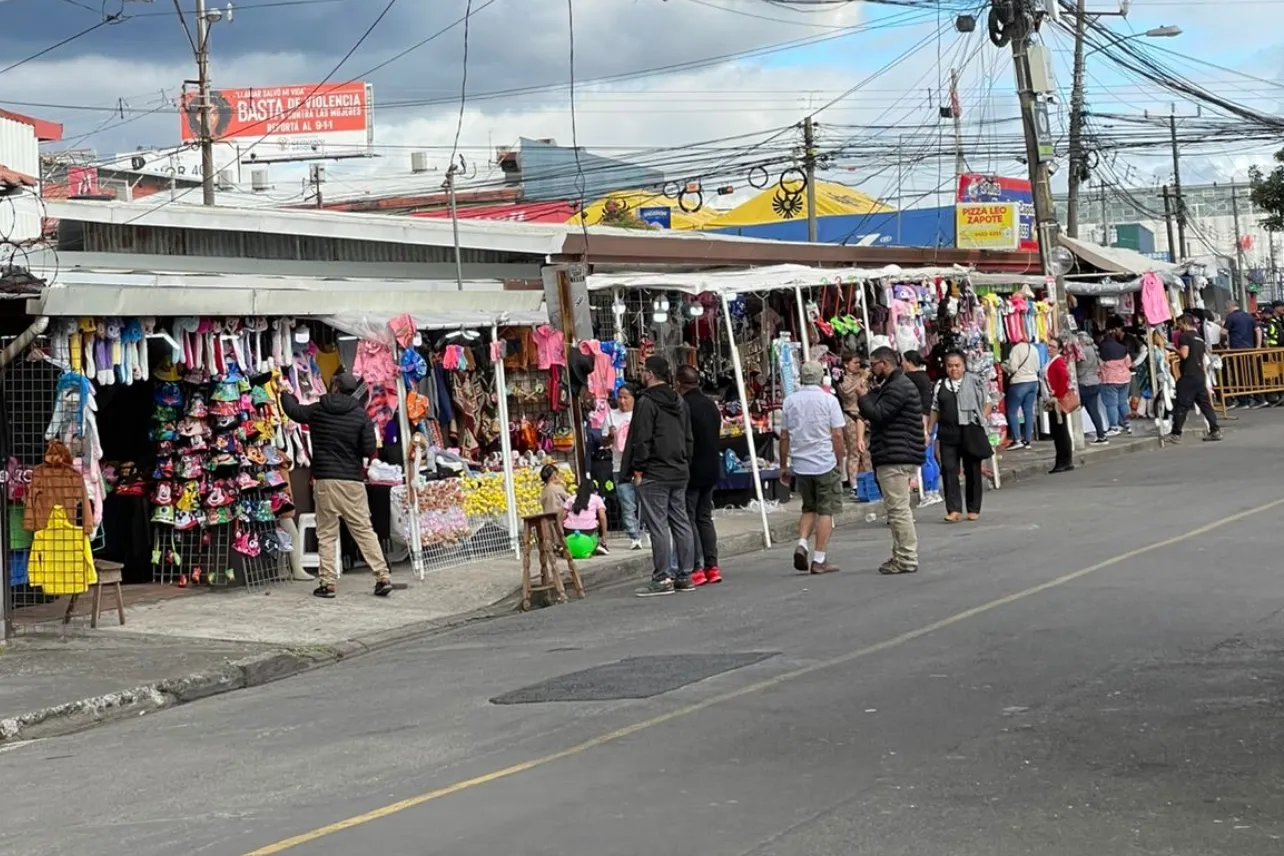 Ventas, fiestas, Zapote, permisos, destiempo, noticias, Costa Rica