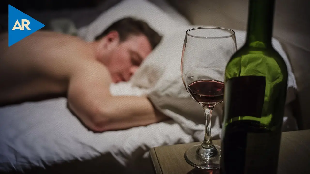 ¿Qué causa la resaca y cómo se puede evitar?