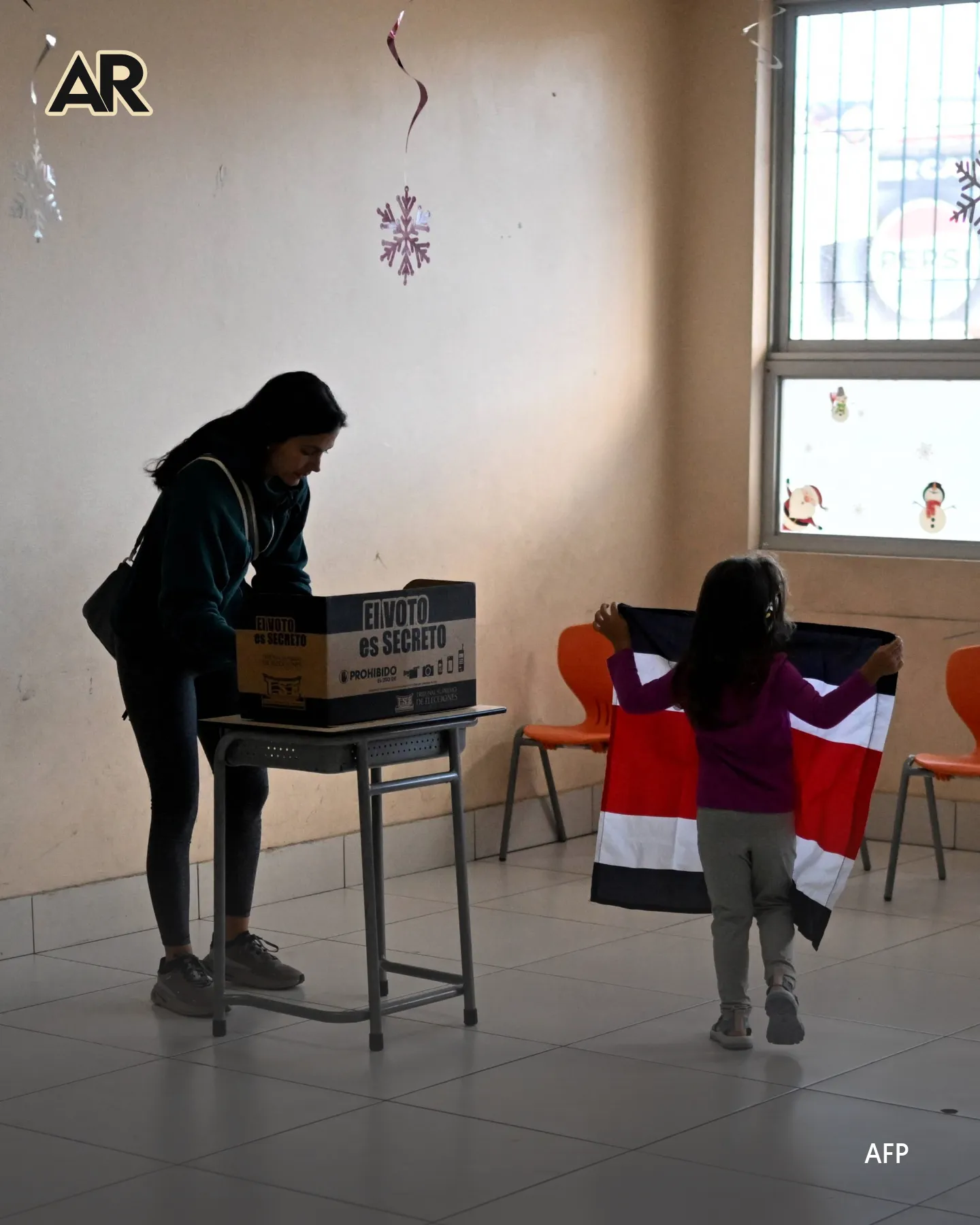 Costa Rica vivió una fiesta electoral este domingo