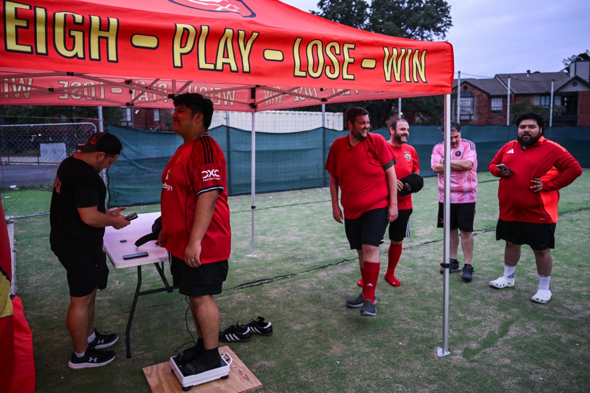Man vs Fat Soccer