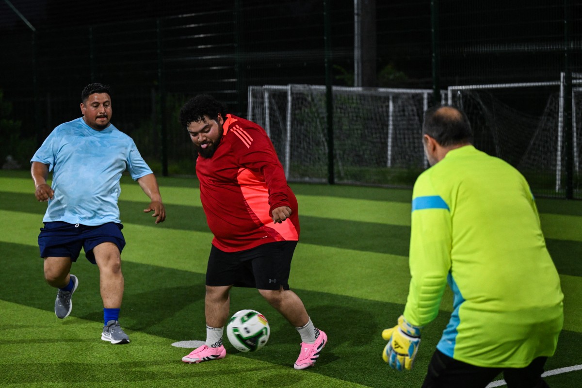 Man vs Fat Soccer